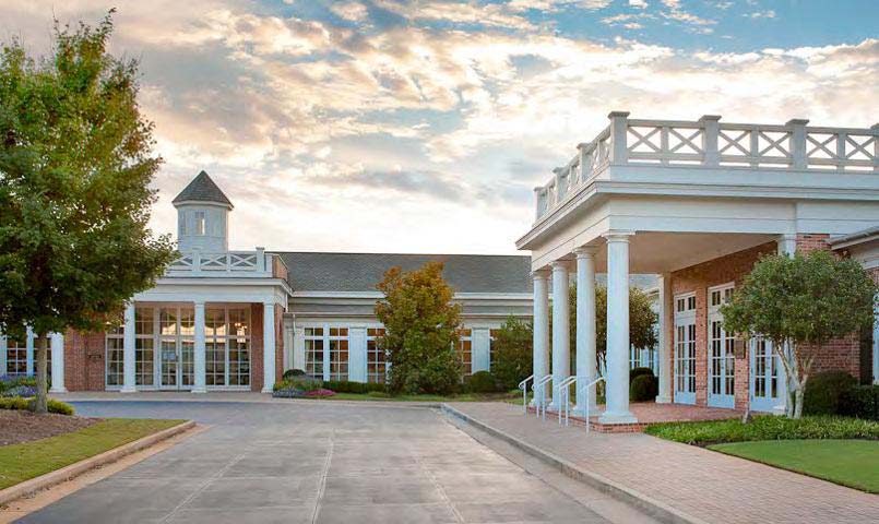 GeorgiaClub club2 - Colonial Clubhouse: Architectural Digest's Most Beautiful Golf Clubhouses in America